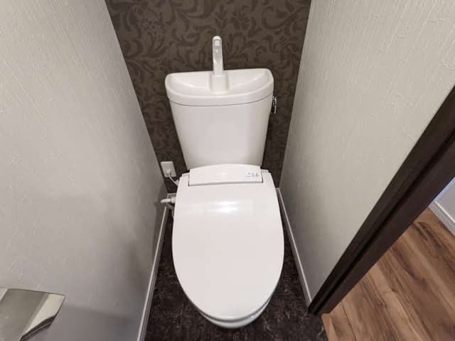 Room image 11