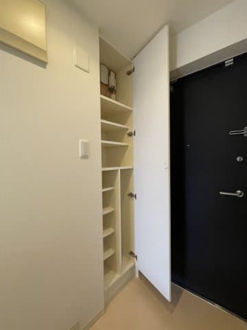 Room image 10