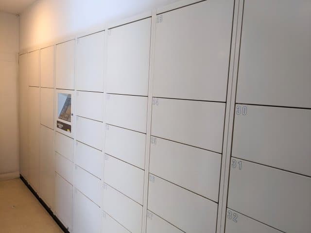 Room image 16