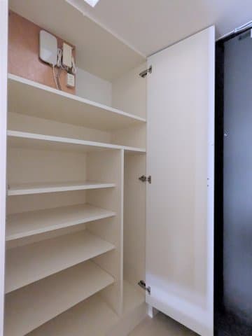 Room image 11