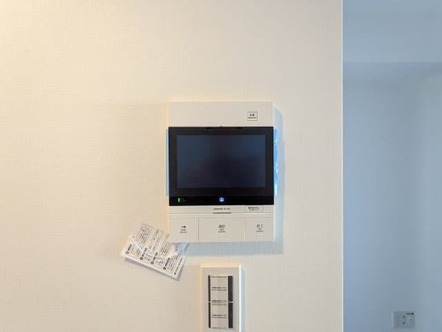Room image 9