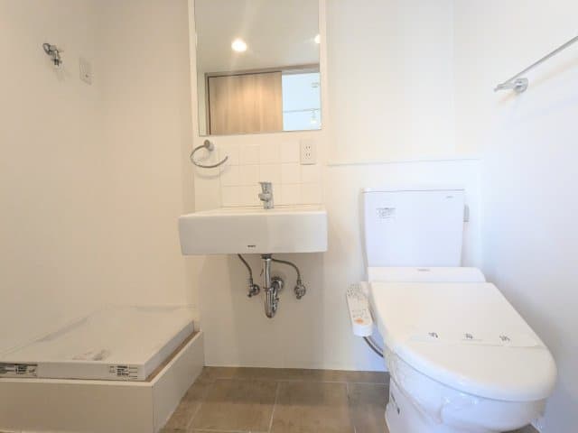 Room image 10