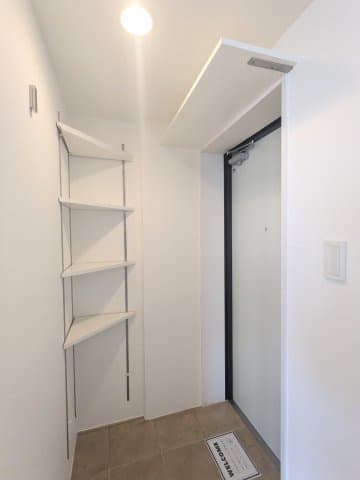 Room image 13