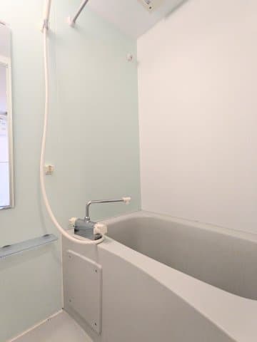 Room image 8