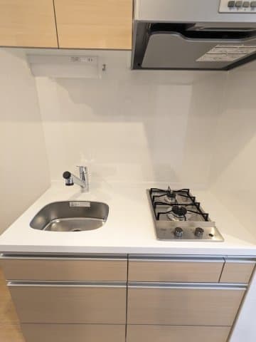 Room image 8