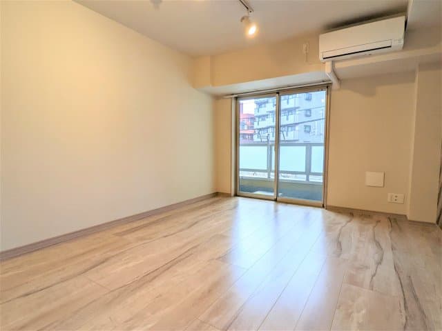 Preview interior of Arica Hirai Presso