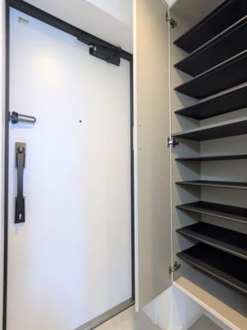 Room image 13