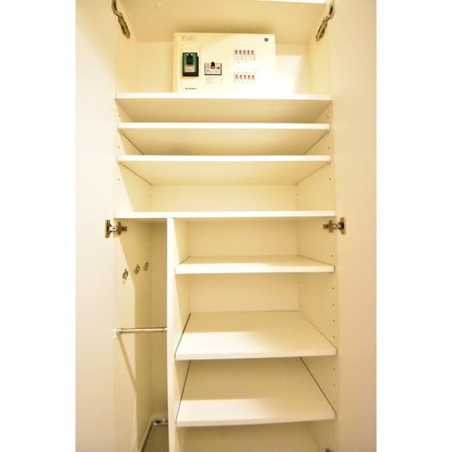 Room image 9