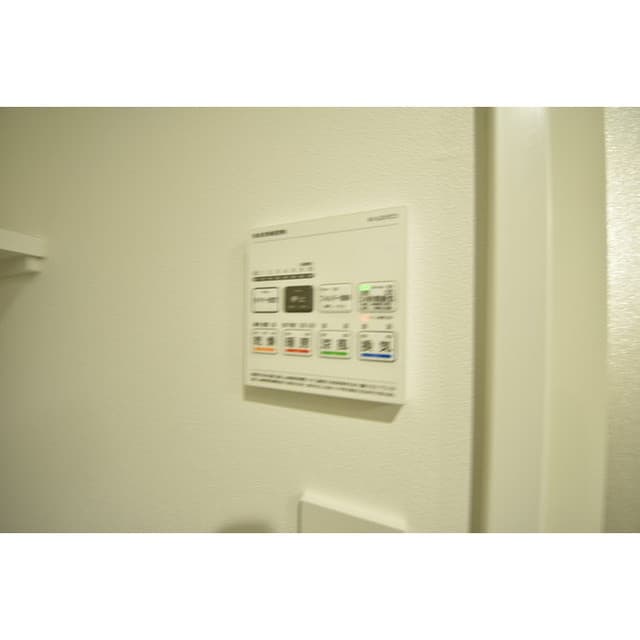 Room image 16