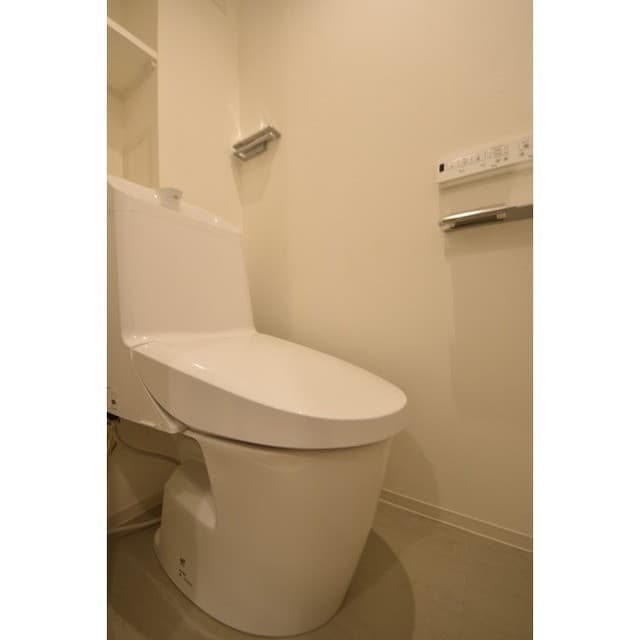 Room image 14