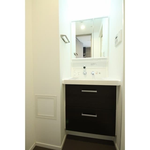 Room image 15