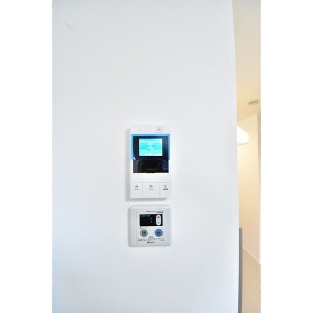Room image 12