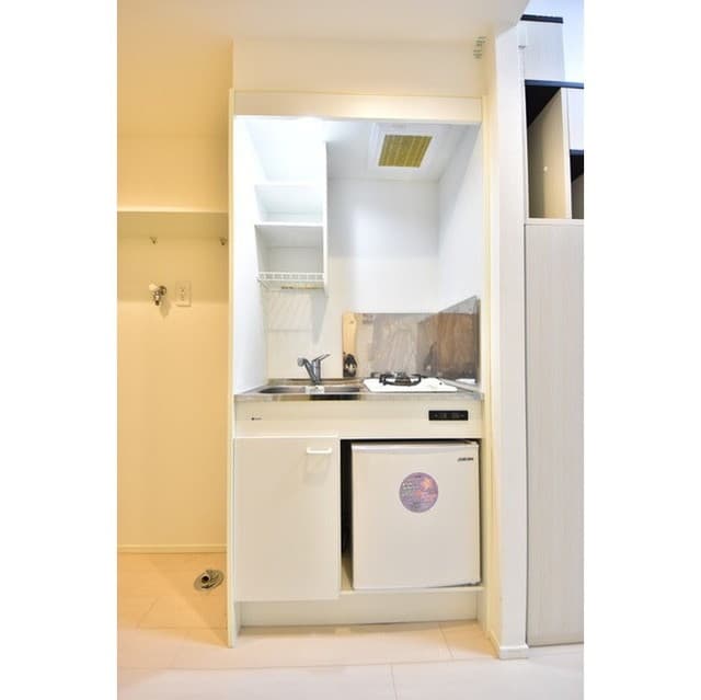 Room image 10