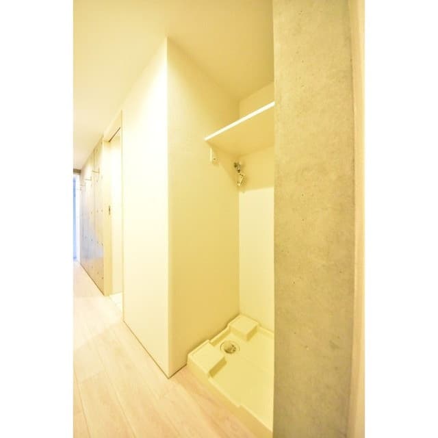 Room image 13