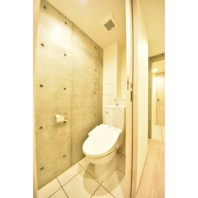 Room image 14