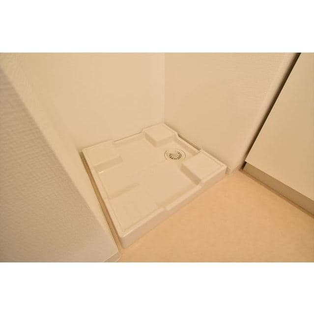Room image 15