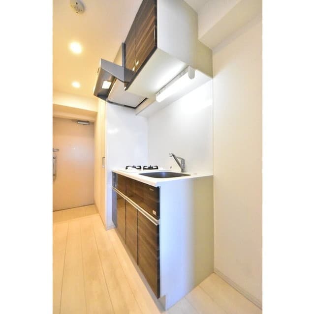 Room image 9