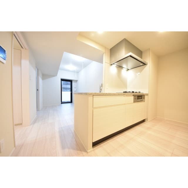 Room image 15