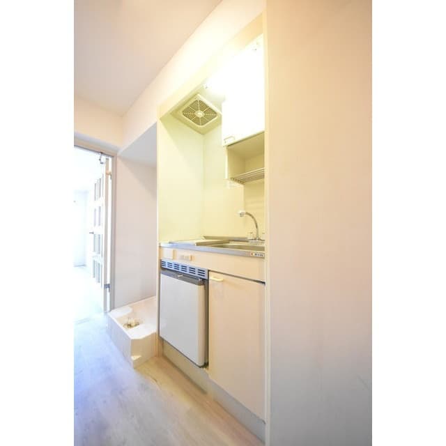 Room image 10