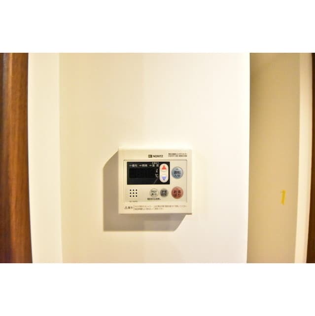 Room image 13