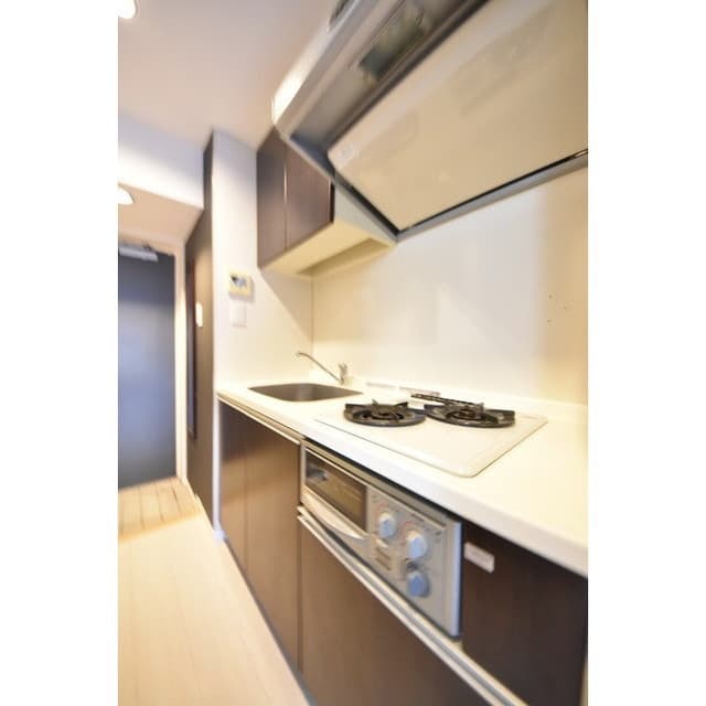 Room image 12
