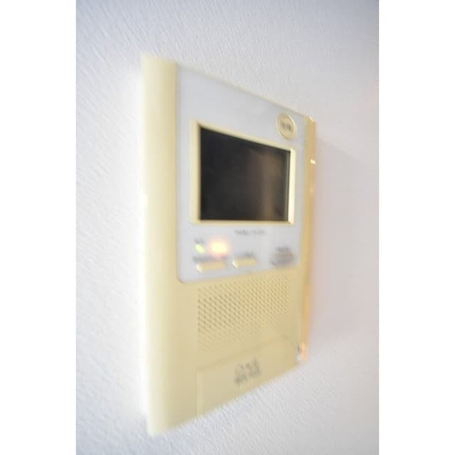 Room image 13