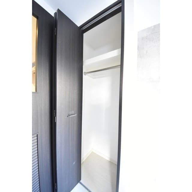 Room image 14