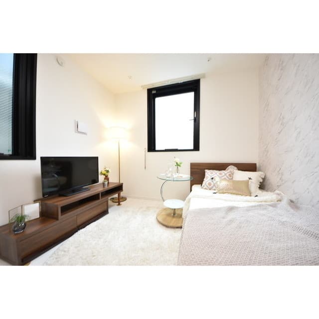 Room image 11