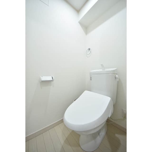 Room image 13