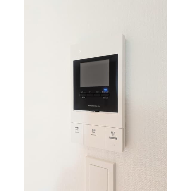 Room image 9