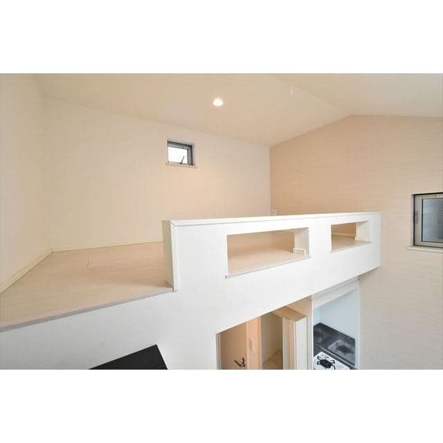 Room image 14