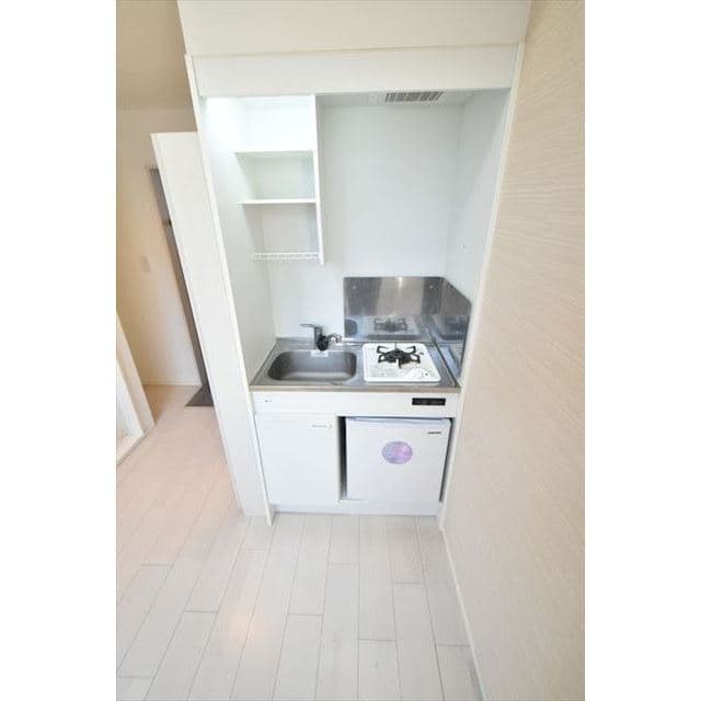 Room image 9