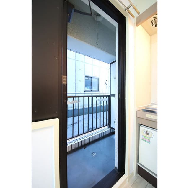 Room image 13