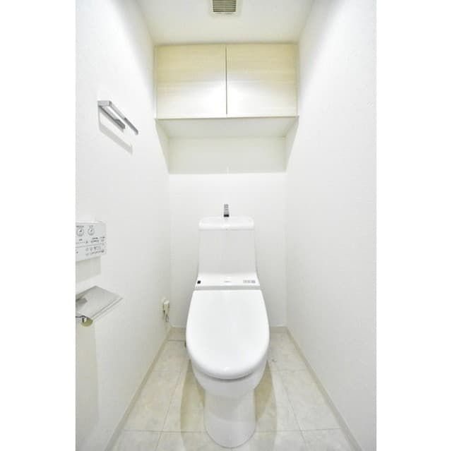 Room image 14