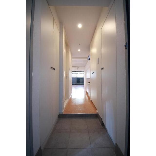 Room image 10