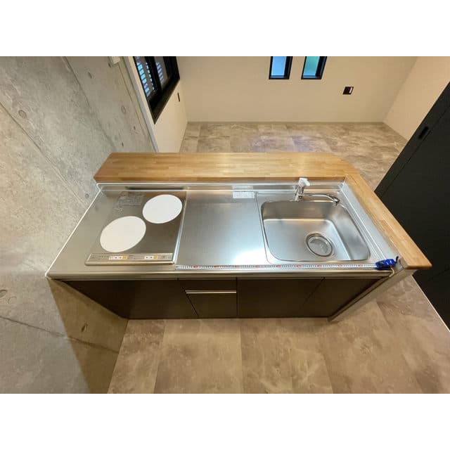 Room image 8