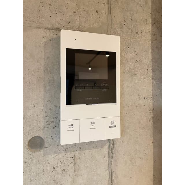 Room image 9