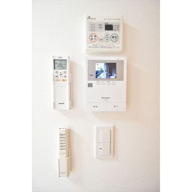Room image 14