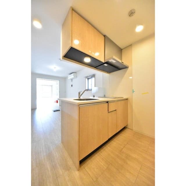 Room image 15