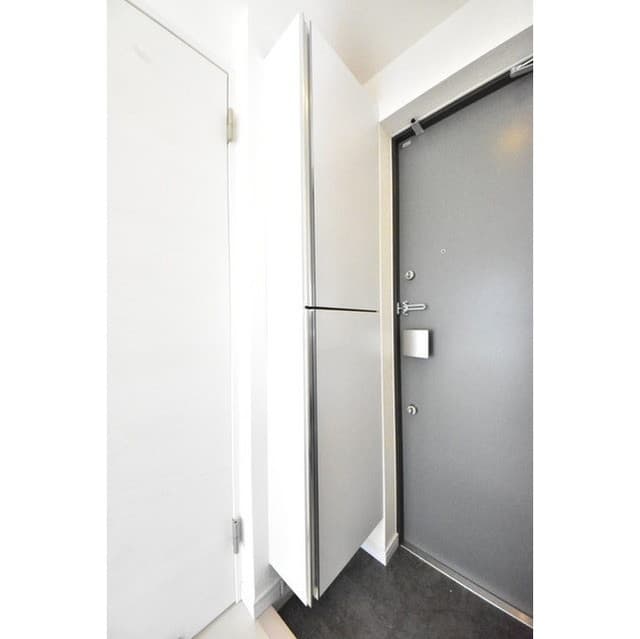 Room image 10