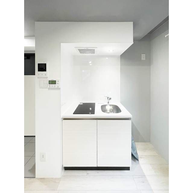 Room image 11
