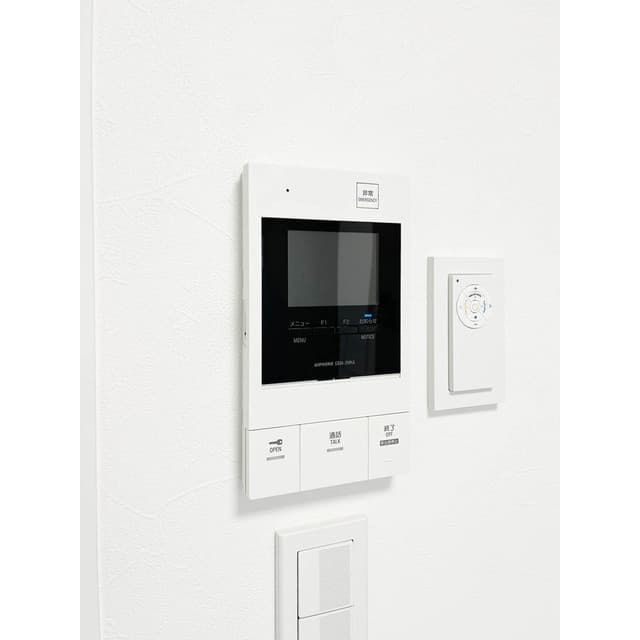 Room image 9