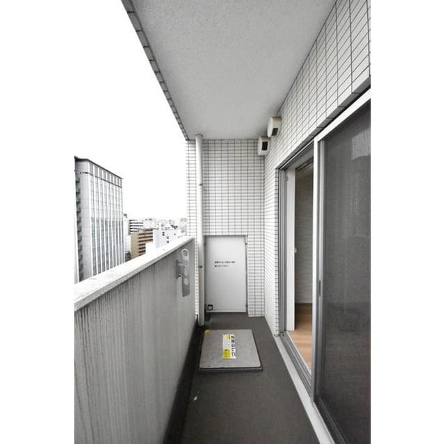 Room image 16