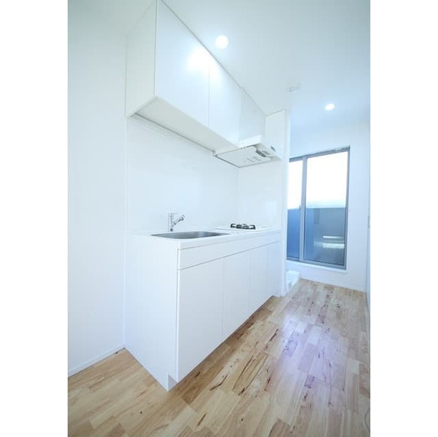 Room image 8