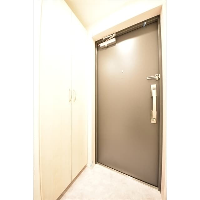 Room image 11