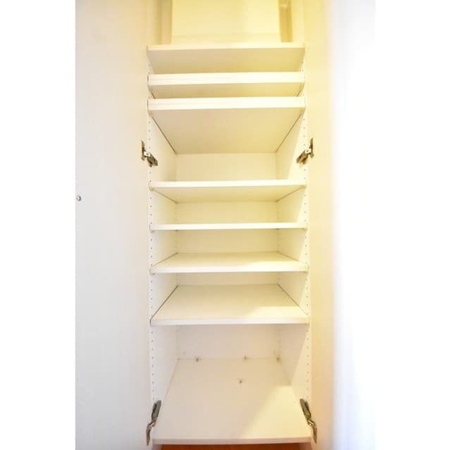 Room image 9