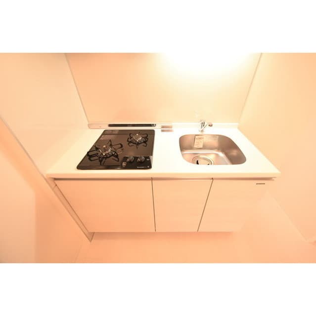 Room image 9