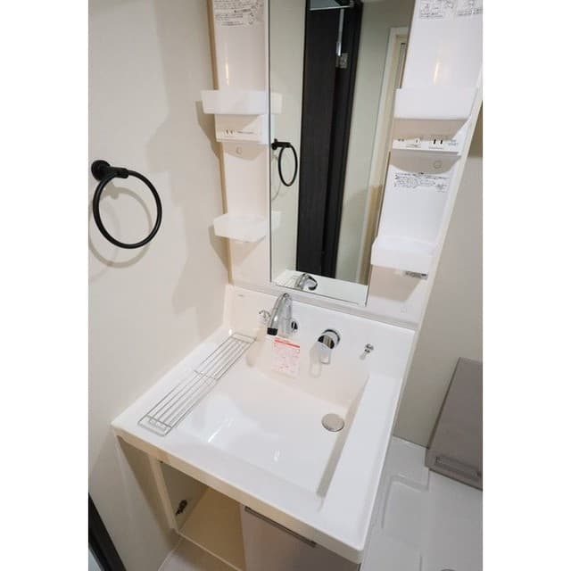 Room image 14