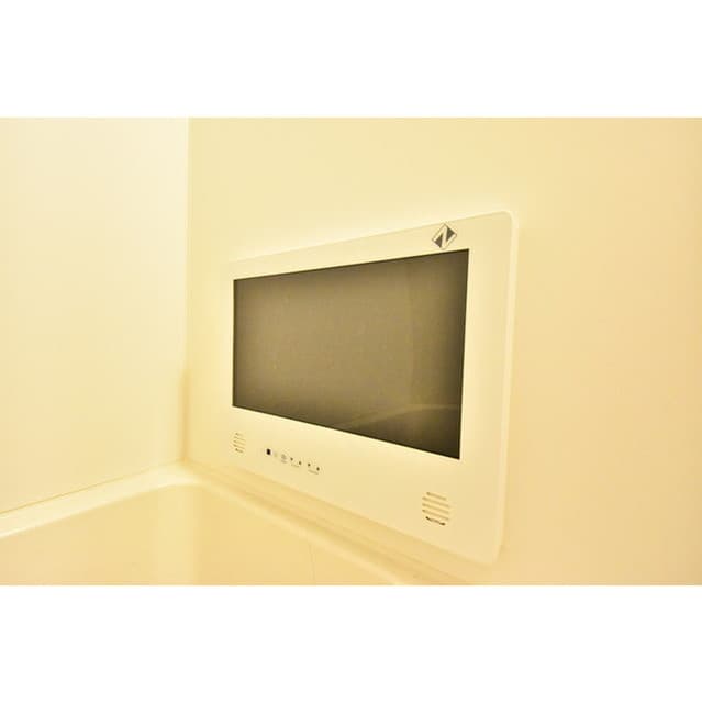 Room image 13