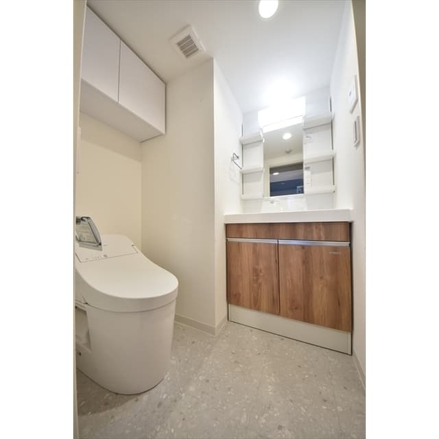 Room image 14